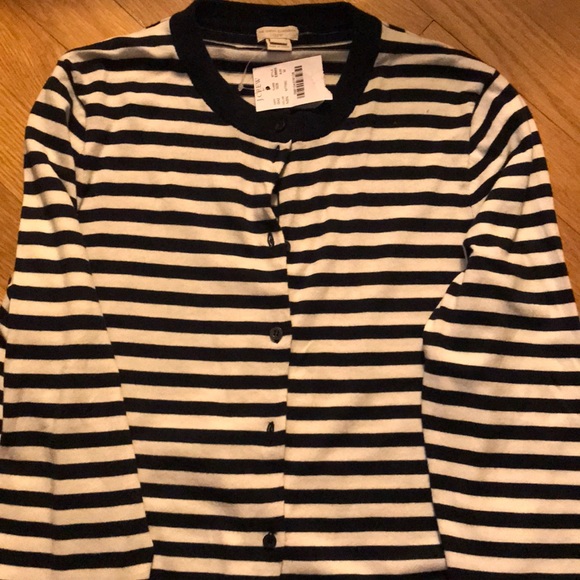 J CREW Cardigan Sweater - Picture 3 of 4